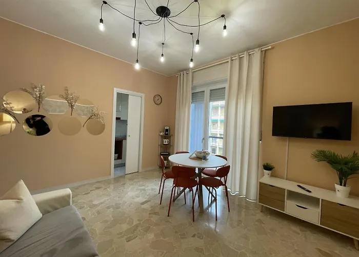 Home In Town - Città' Studi Apartment